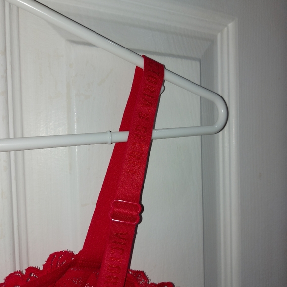 NWOT, Victoria's Secret | Lace Bralette - Picture 10 of 11